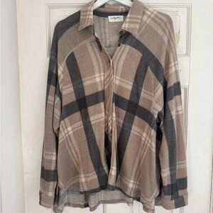 Carly Jean Los Angeles Beige and Black Plaid Button-Down Shirt